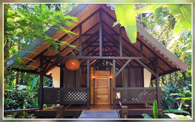 Hoteles del Caribe de Costa Rica-Almendros y Corales
