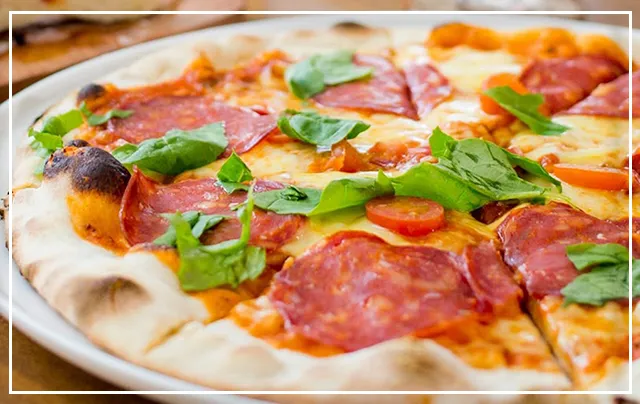 Pizzeria en City Place Santa Ana