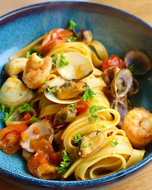 Almuerzos Cafe Paris