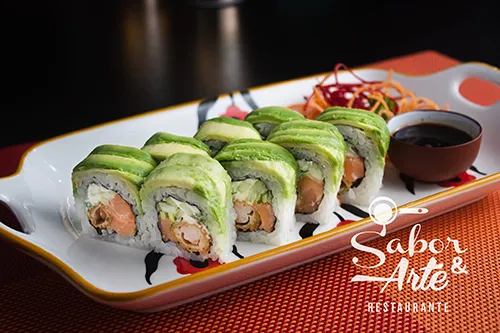Buen sushi en Puriscal